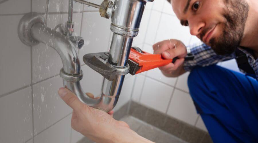 Local tankless water heater installation in Laurel, IA